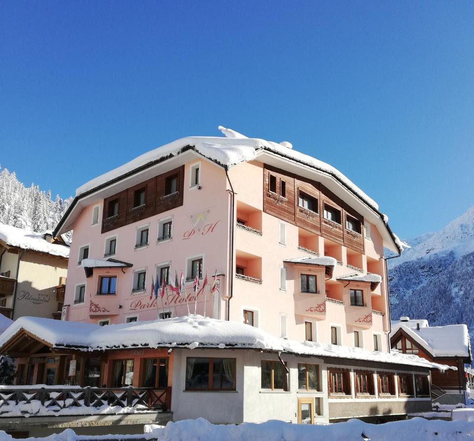 Park Hotel Santa Caterina Valfurva Eksteriør billede
